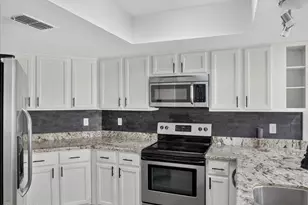 11444 N 28th Dr, Phoenix, AZ 85029 - Photo 12