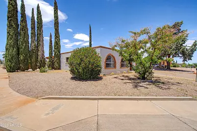 216 N Enrico Avenue, Sierra Vista, AZ 85635 - Photo 2