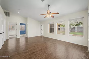1014 W Leah Ln, Gilbert, AZ 85233 - Photo 8