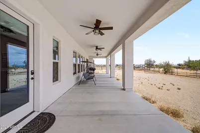 24009 W Redbird Road, Wittmann, AZ 85361 - Photo 36