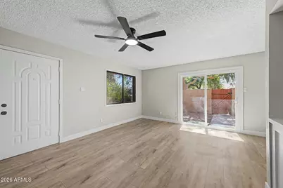 4107 W Wonderview Road, Phoenix, AZ 85019 - Photo 8