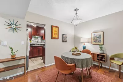 1261 E Maryland Avenue #B, Phoenix, AZ 85014 - Photo 10