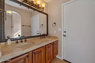 9616 N 27th St, Phoenix, AZ 85028 - Photo 30