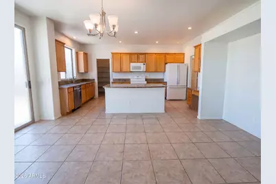 9029 W Yukon Drive, Peoria, AZ 85382 - Photo 2