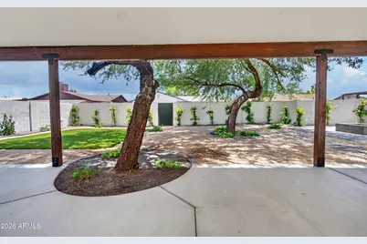 5407 W Holly Street, Phoenix, AZ 85035 - Photo 10