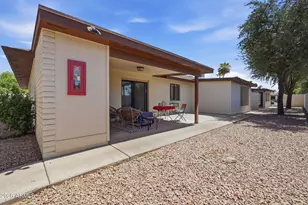 2064 S Farnsworth Dr, Mesa, AZ 85209 - Photo 30