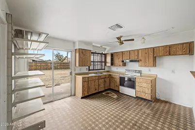 6740 W Vogel Avenue, Peoria, AZ 85345 - Photo 8
