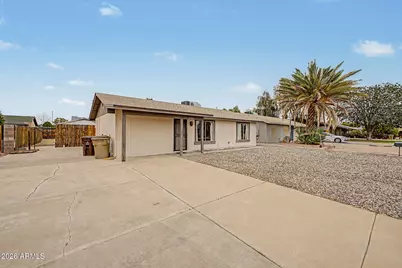 6740 W Vogel Avenue, Peoria, AZ 85345 - Photo 2