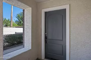 2623 S Balsam Dr, Gilbert, AZ 85295 - Photo 4