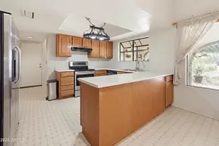 22238 N 88th Ave, Peoria, AZ 85383 - Photo 8