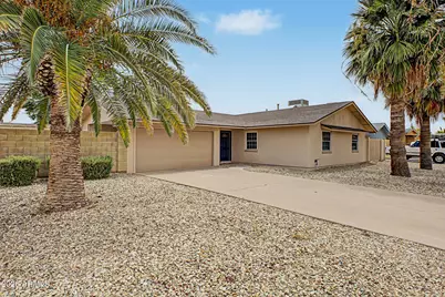 8637 E Weldon Avenue, Scottsdale, AZ 85251 - Photo 2