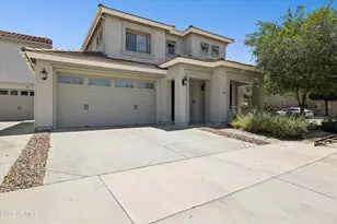 18859 E Pelican Dr, Queen Creek, AZ 85142 - Photo 2