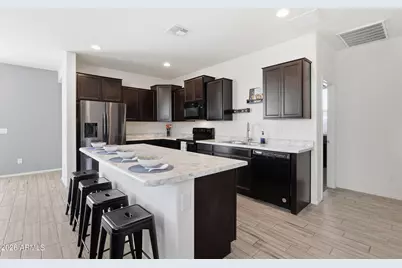 17937 W Villa Hermosa Lane, Surprise, AZ 85387 - Photo 6