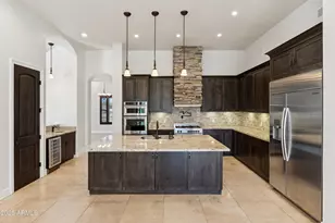 11407 E Bellflower Ct, Chandler, AZ 85249 - Photo 4