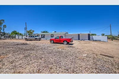 7788 W Lake Michigan Drive, Casa Grande, AZ 85194 - Photo 4