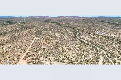 011B Gardenshire Road #E82, Florence, AZ 85132 - Photo 4