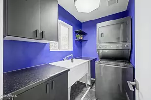 2234 E Paradise Dr, Phoenix, AZ 85028 - Photo 34
