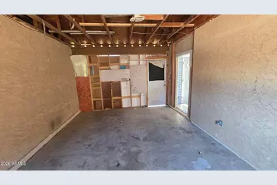 604 W Emelita Avenue, Mesa, AZ 85210 - Photo 30