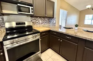 6329 W Preston Ln, Phoenix, AZ 85043 - Photo 12