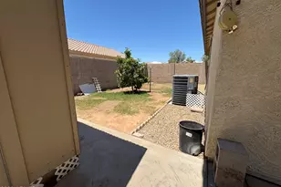 6329 W Preston Ln, Phoenix, AZ 85043 - Photo 32
