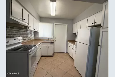 11216 W Nevada Avenue, Youngtown, AZ 85363 - Photo 6