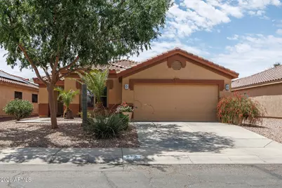 617 W Racine Loop, Casa Grande, AZ 85122 - Photo 2