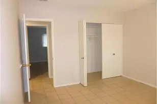 946 E Loma Vista Dr, Tempe, AZ 85282 - Photo 8