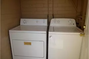 946 E Loma Vista Dr, Tempe, AZ 85282 - Photo 14
