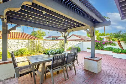5822 N Scottsdale Road, Paradise Valley, AZ 85253 - Photo 76