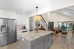 5822 N Scottsdale Rd, Paradise Valley, AZ 85253 - Photo 12