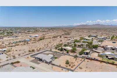 14642 W Plum Road, Surprise, AZ 85387 - Photo 38