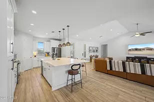 14642 W Plum Rd, Surprise, AZ 85387 - Photo 10