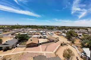 13822 N 47th Ave, Glendale, AZ 85306 - Photo 6