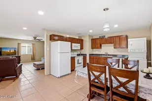 13822 N 47th Ave, Glendale, AZ 85306 - Photo 6