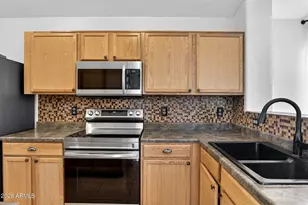 35917 W Velazquez Dr, Maricopa, AZ 85138 - Photo 10