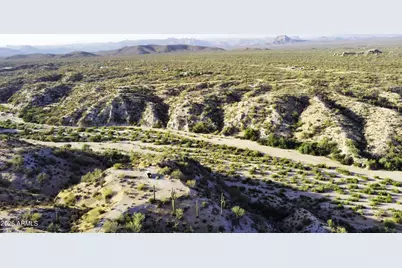 12400 N Cozy Cove Road N #15, Florence, AZ 85132 - Photo 6