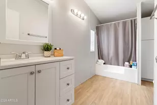 245 S 56th St, Mesa, AZ 85206 - Photo 4
