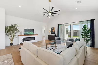 2009 E Don Carlos Avenue, Tempe, AZ 85281 - Photo 8