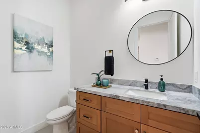 2009 E Don Carlos Avenue, Tempe, AZ 85281 - Photo 32