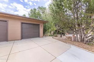 2296 N Earle Dr, Flagstaff, AZ 86004 - Photo 2
