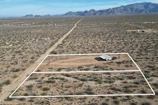 14176 S Nash Rd, Yucca, AZ 86438 - Photo 4