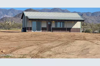 14176 S Nash Road, Yucca, AZ 86438 - Photo 1