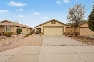 11417 W Amber Trail, Surprise, AZ 85378 - Photo 2