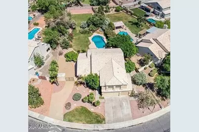 15811 N 9th Avenue, Phoenix, AZ 85023 - Photo 2