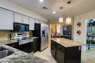 7425 W Jenan Dr, Peoria, AZ 85345 - Photo 14