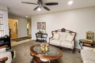 7425 W Jenan Dr, Peoria, AZ 85345 - Photo 6