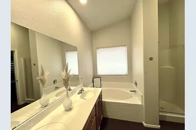 7709 W Wood Lane, Phoenix, AZ 85043 - Photo 14