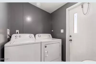 2605 W Van Buren Street #80, Phoenix, AZ 85009 - Photo 10