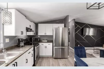 2605 W Van Buren Street #80, Phoenix, AZ 85009 - Photo 12