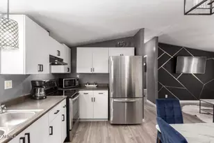 2605 W Van Buren St, Phoenix, AZ 85009 - Photo 12